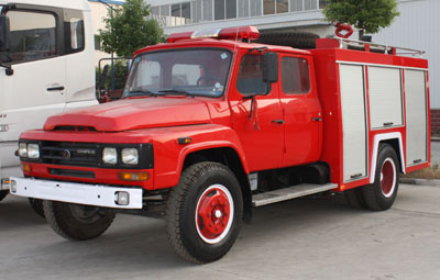 東風(fēng)140水罐/泡沫消防車圖片